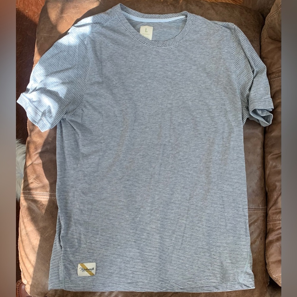 Tracksmith horizon short sleeve tee